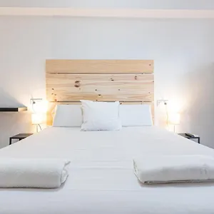  Albergue Easy Sants By Bossh! Hotels (Adults Only) Espanha