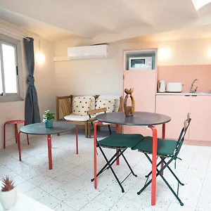 ** Apart-hotel Smartr Ramblas Espanha